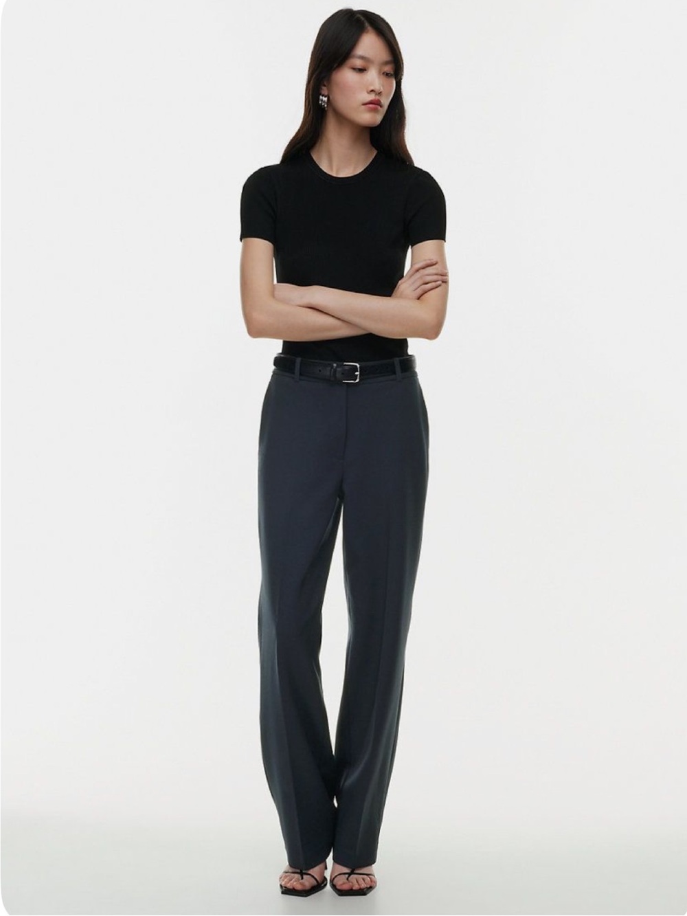 Aritzia Babaton Agency Pant in Dark Night Navy size 6